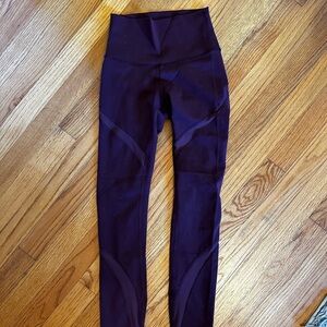 Lululemon mesh maroon leggings